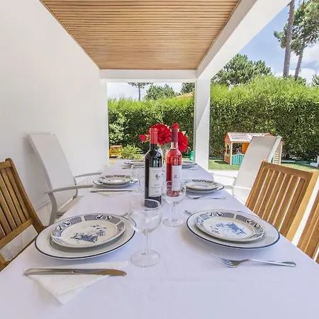 Villa Alfa Prata - Charming 4 Bedroom Villa - Private Swimming Pool - Secluded Setting - Additional Villa Aroeira (Setubal)